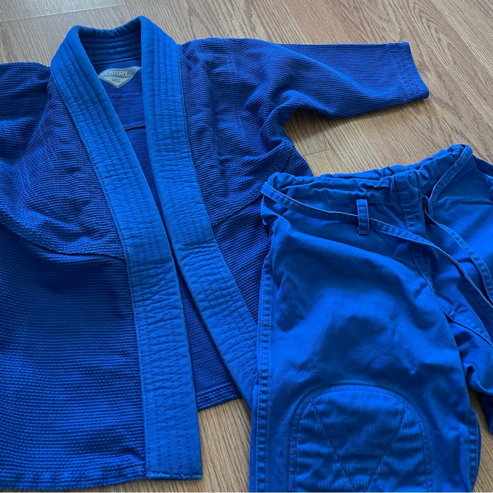 CENTURY Jujitsu Gi